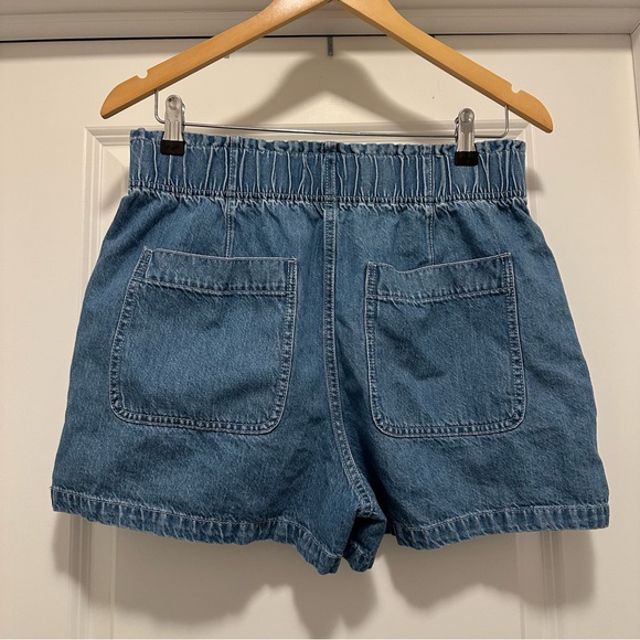 Madewell Denim Pull-On Paperbag Utility Shorts in Arcwood Wash - Picture 7 of 9
